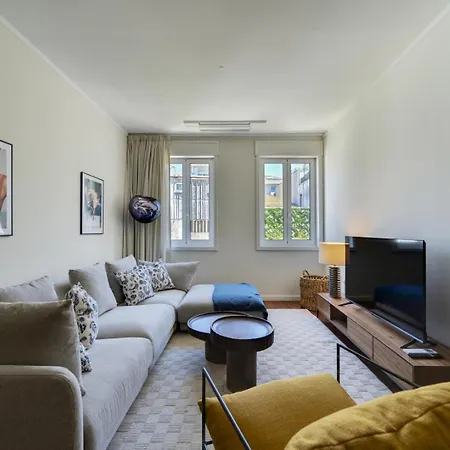 Beach Family House Matosinhos شقة *